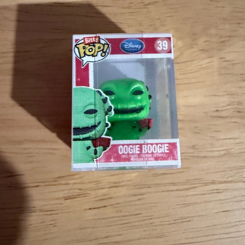 Itty Bitty Funko Pops NBC set - Picture 5 of 5